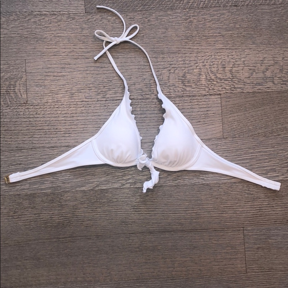 victoria’s secret underwire white bikini top